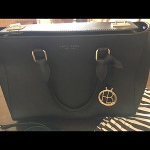 ❤️Henri bendel bag BRAND NEW